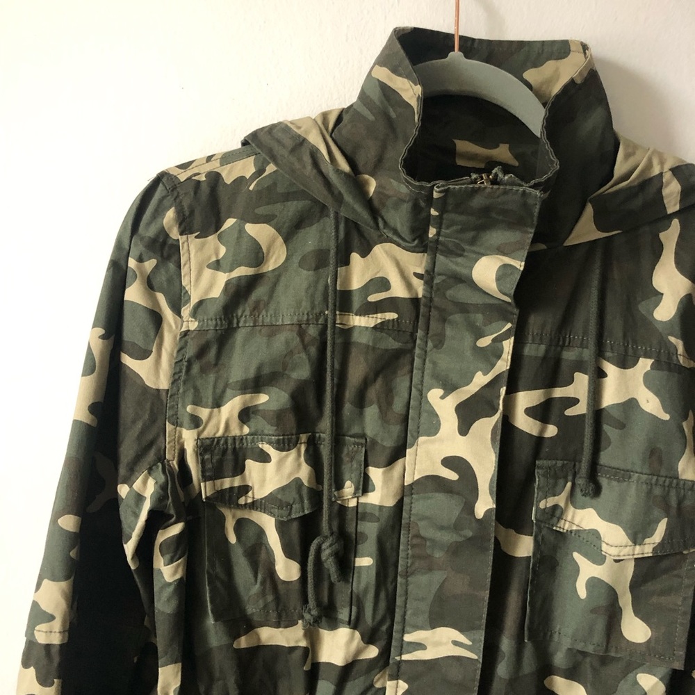 Active Usa Camouflage Jacket - image 3